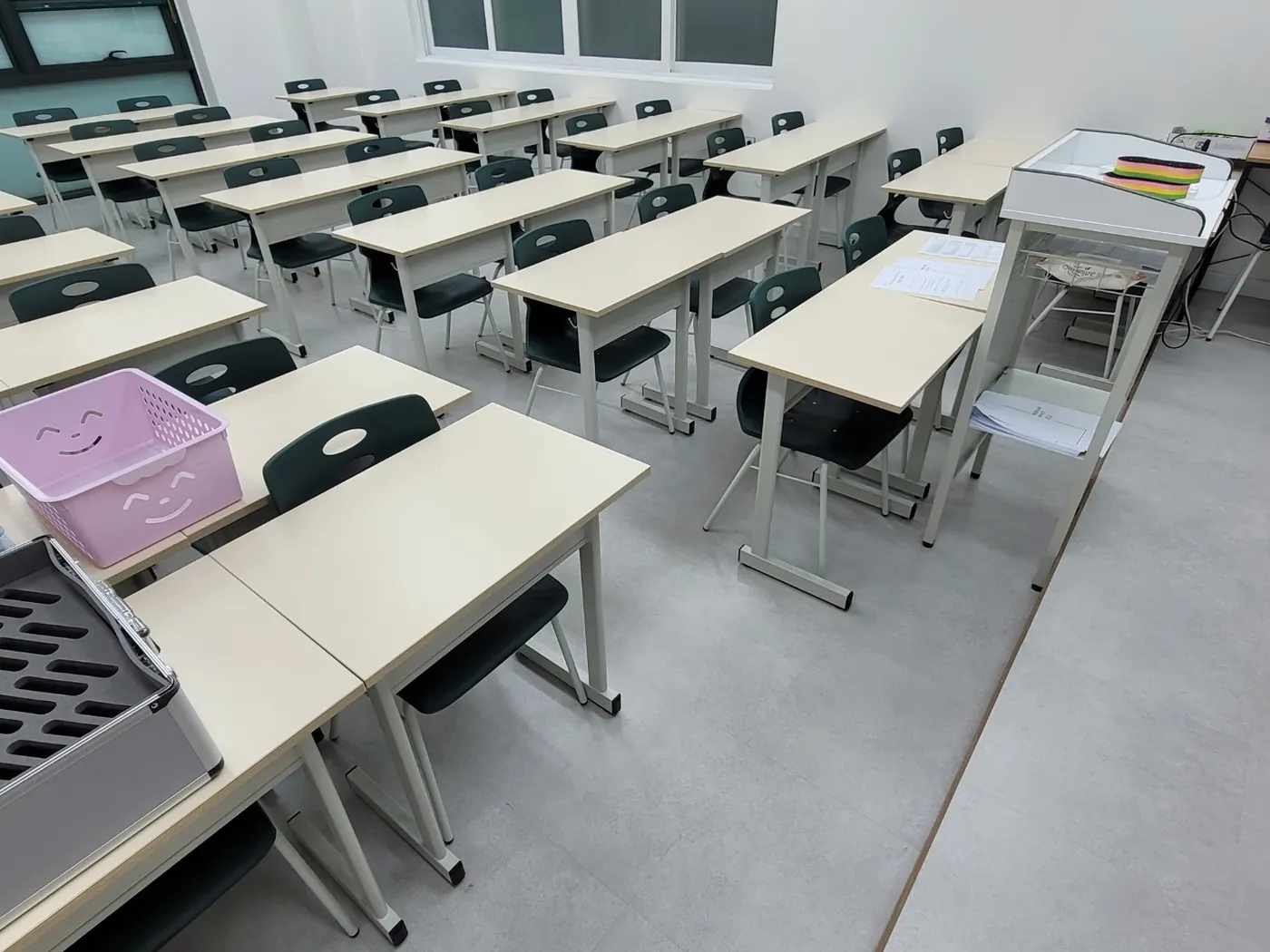 열람석 정리 — 가대동 학원청소 현장