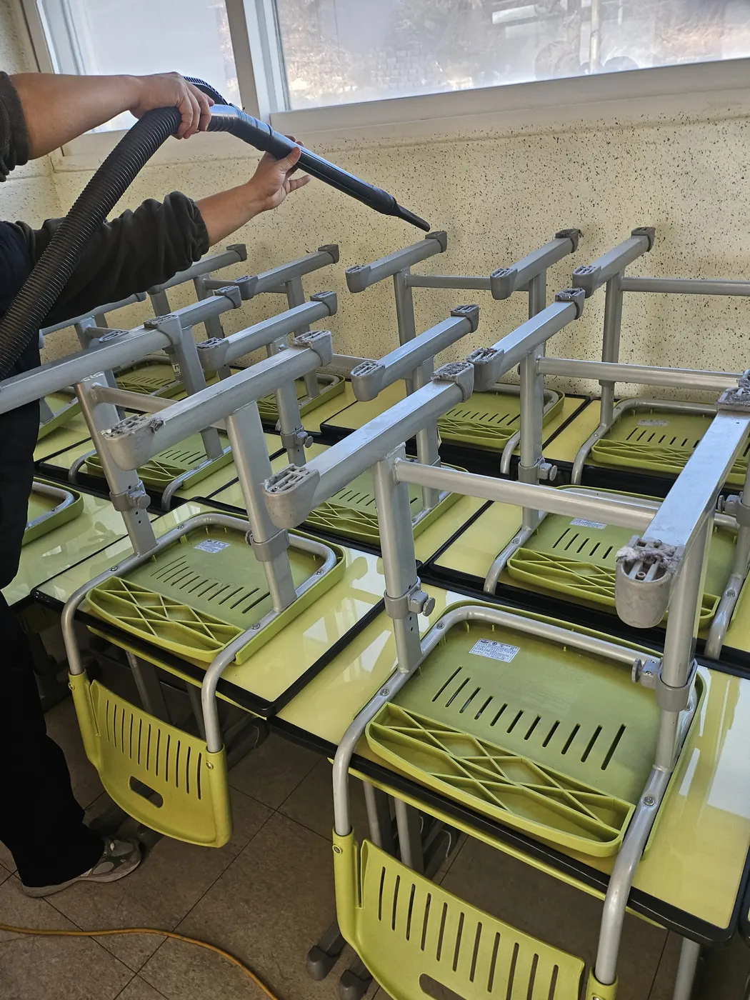 왁스 재코팅 — 방어동 학교청소 현장