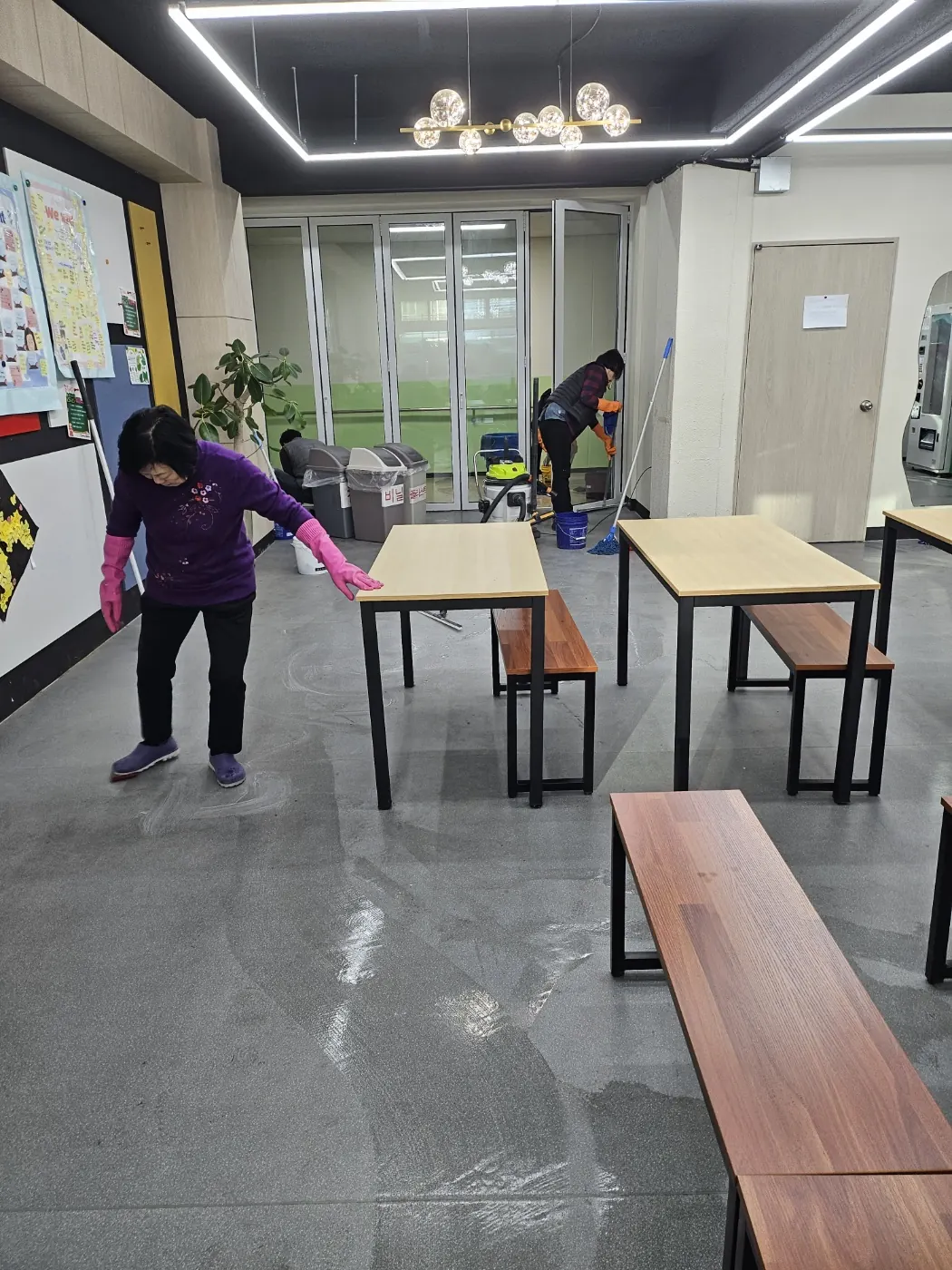 세정 진행 — 달동 학교청소 현장